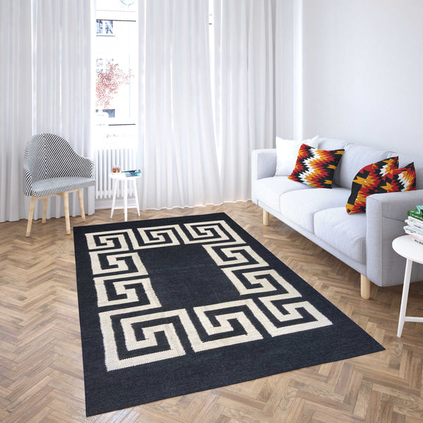 Boho Style Handloomed Velvet & Cotton Geometric Pattern Floor Rug With Braided Fringes - Wowvious