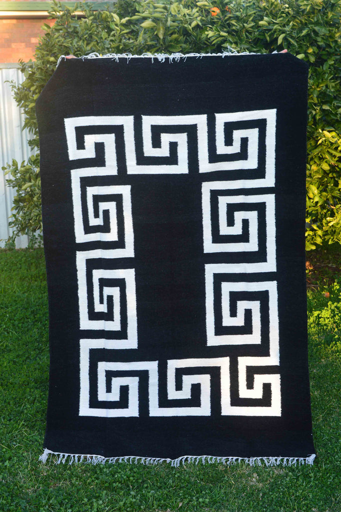 Boho Style Handloomed Velvet & Cotton Geometric Pattern Floor Rug With Braided Fringes